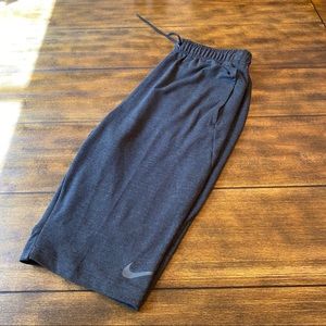 Nike Dri-Fit Black shorts Size M long LIKE NEW